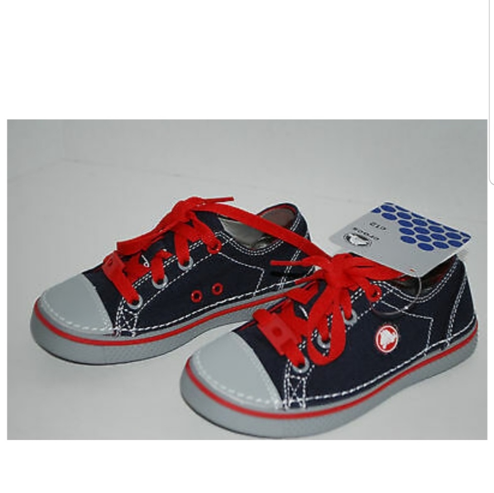 Boys canvas crocs size 11